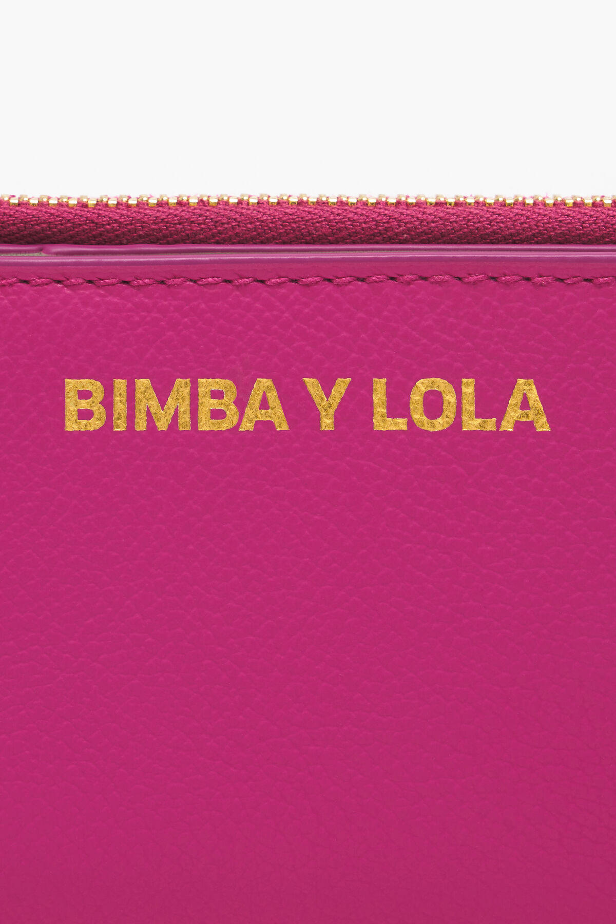 Cartera rectangular piel fucsia