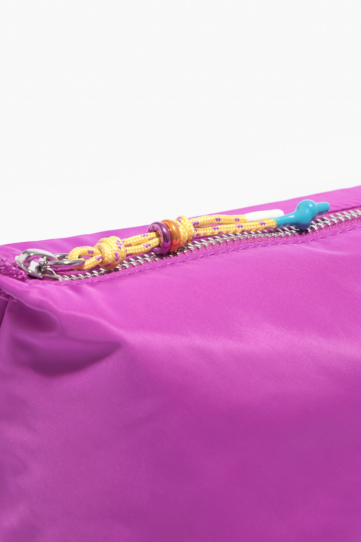 Neceser trapecio L nylon violeta