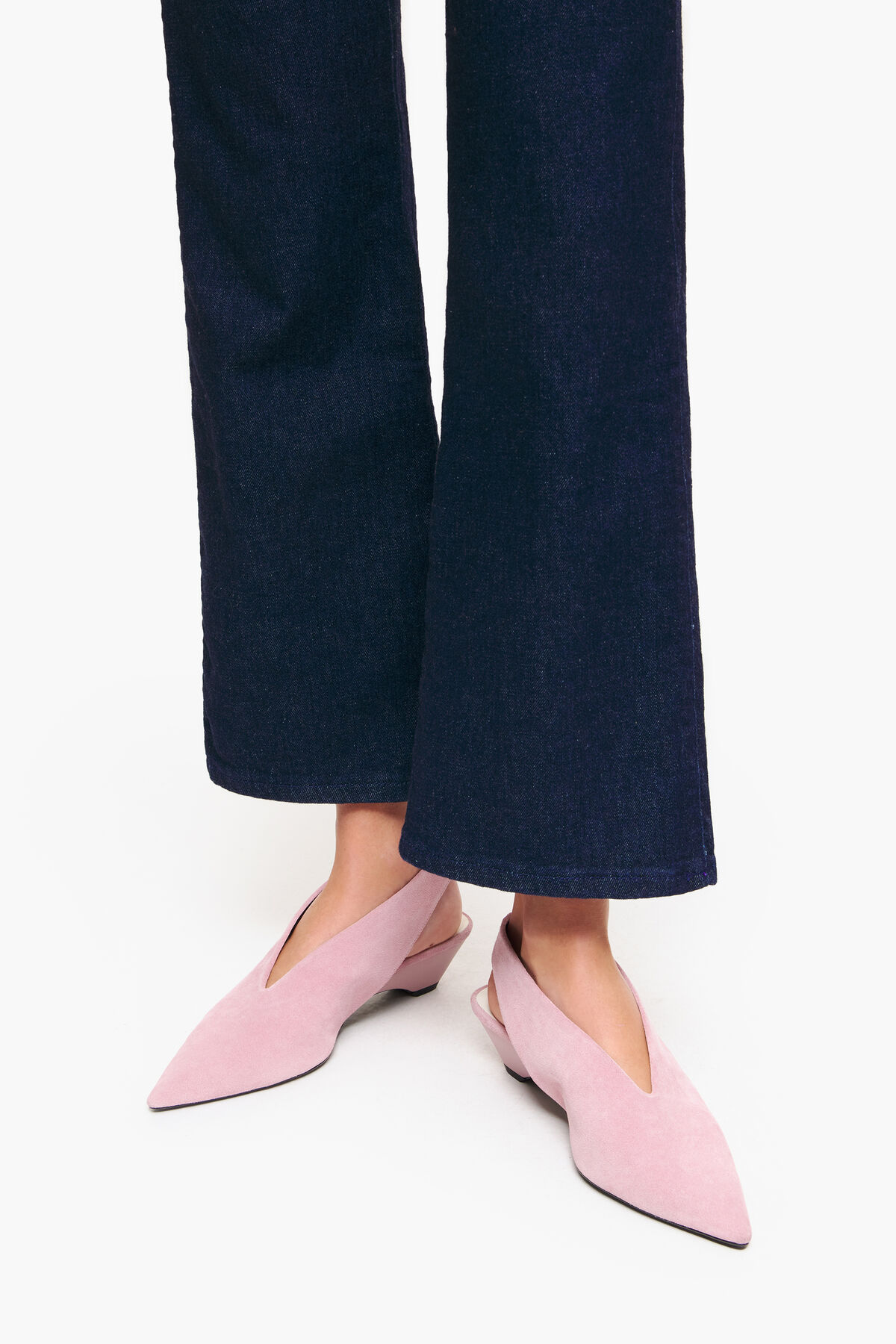 Zapato salón serraje rosa