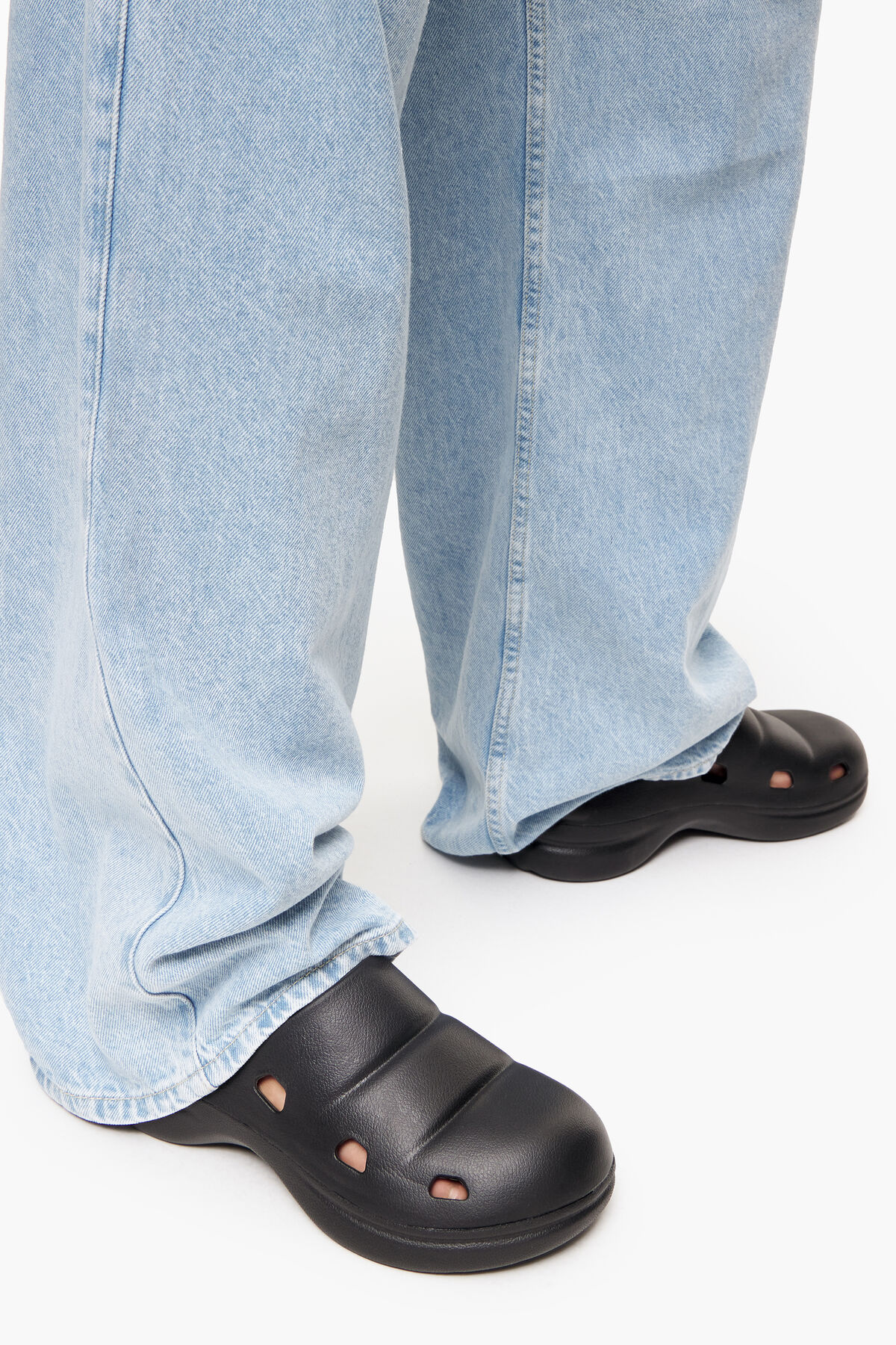 Zueco plataforma negro