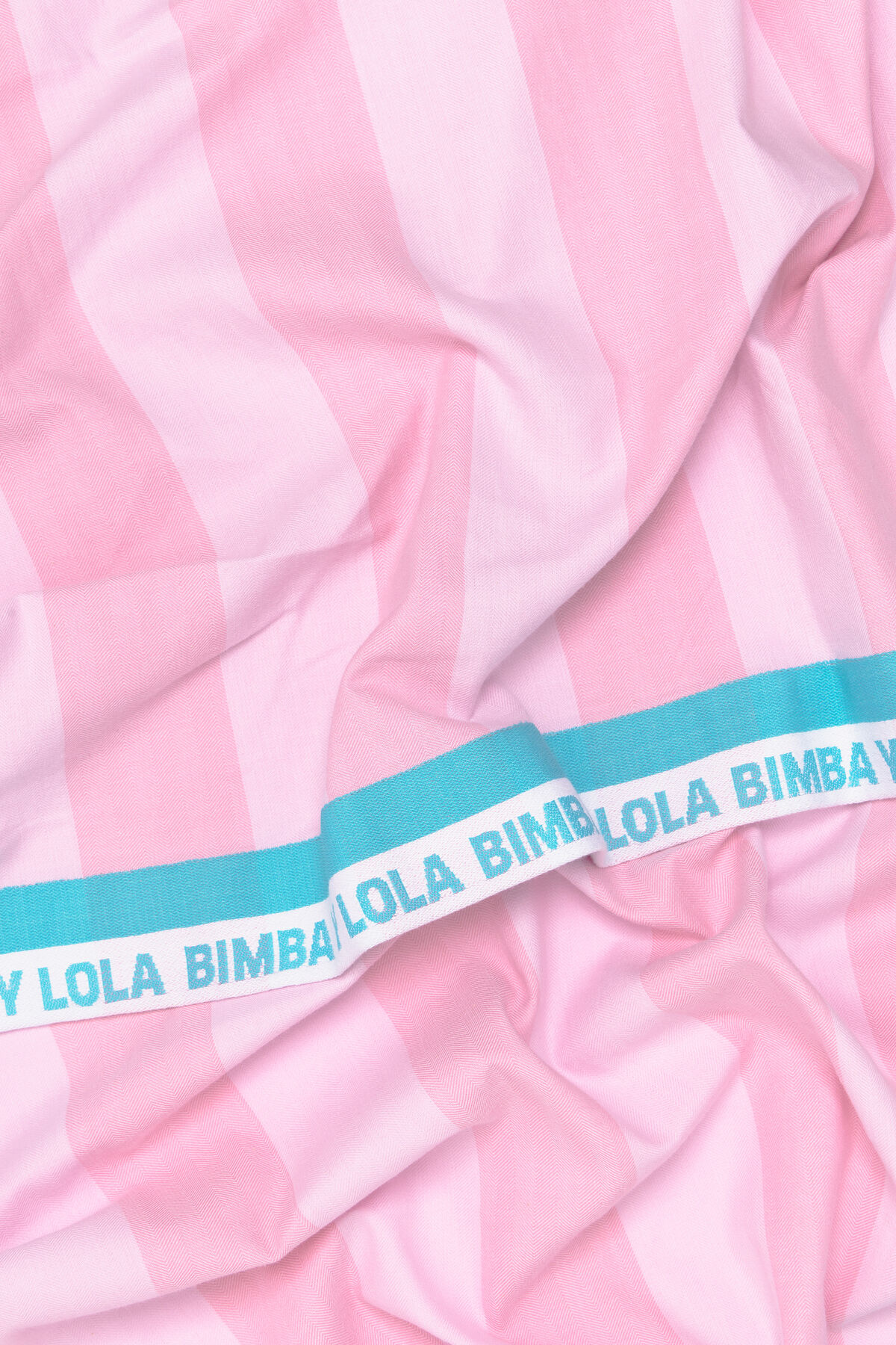 Toalla estampada rayas rosa