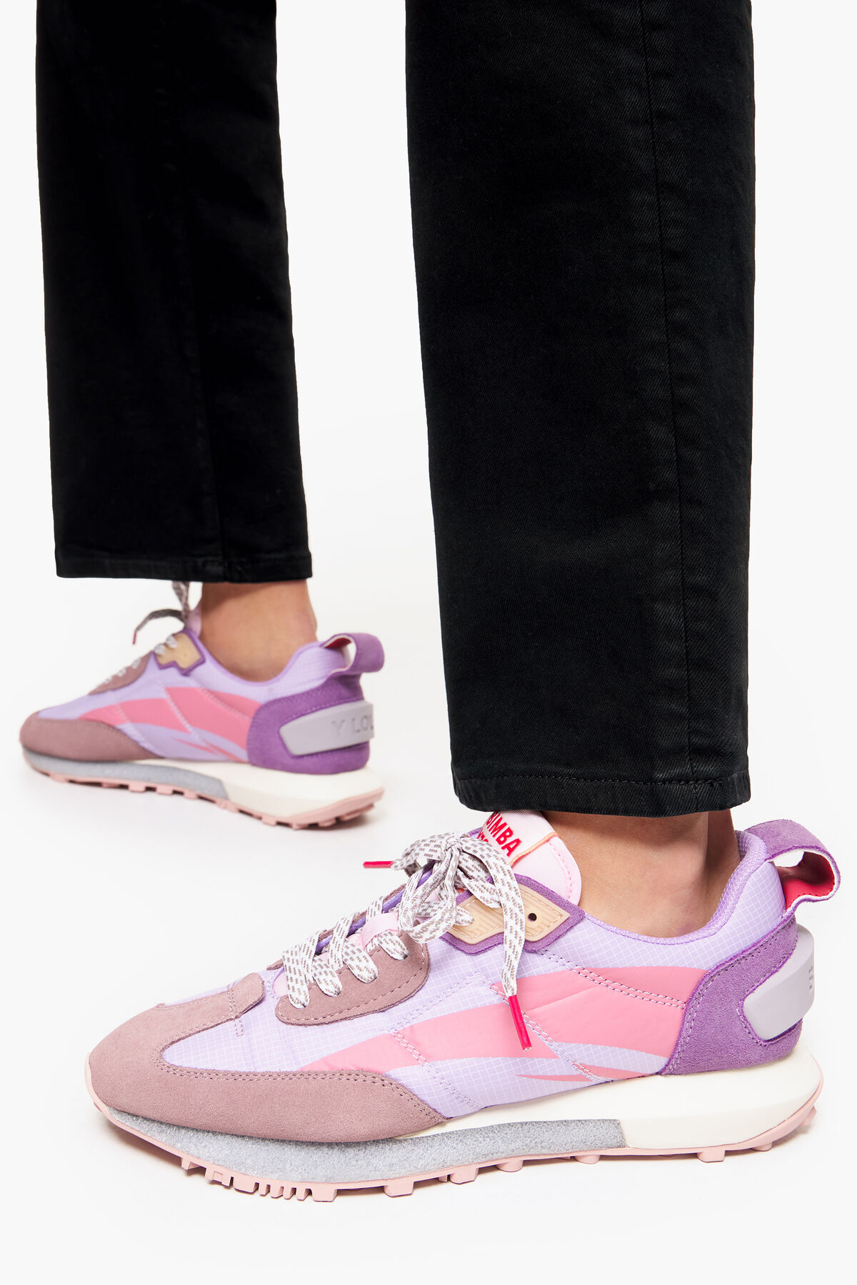 Deportiva jogger lila