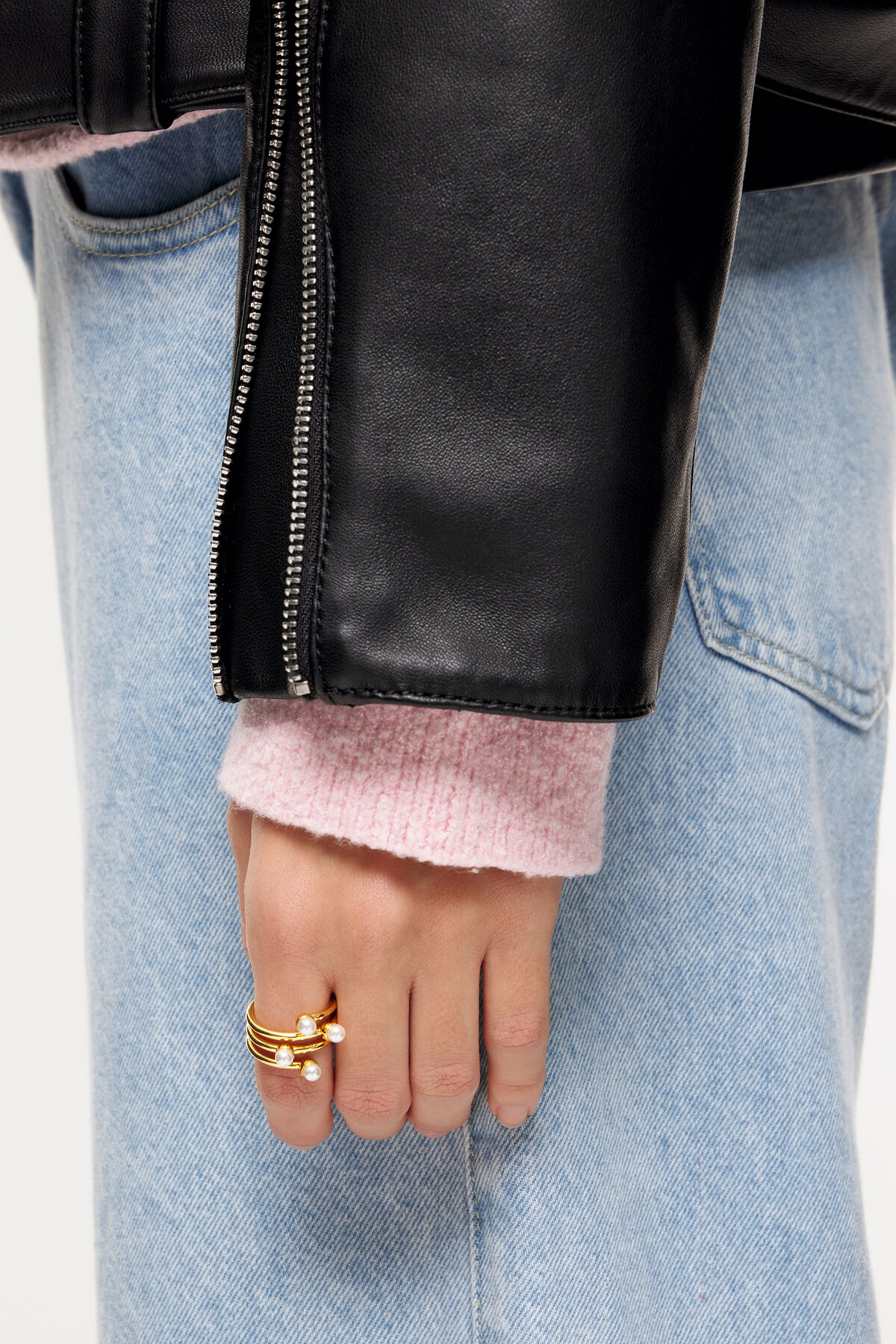 Anillo espiral perlas dorado