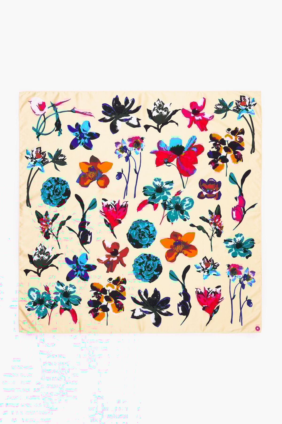 Pañuelo flores crema