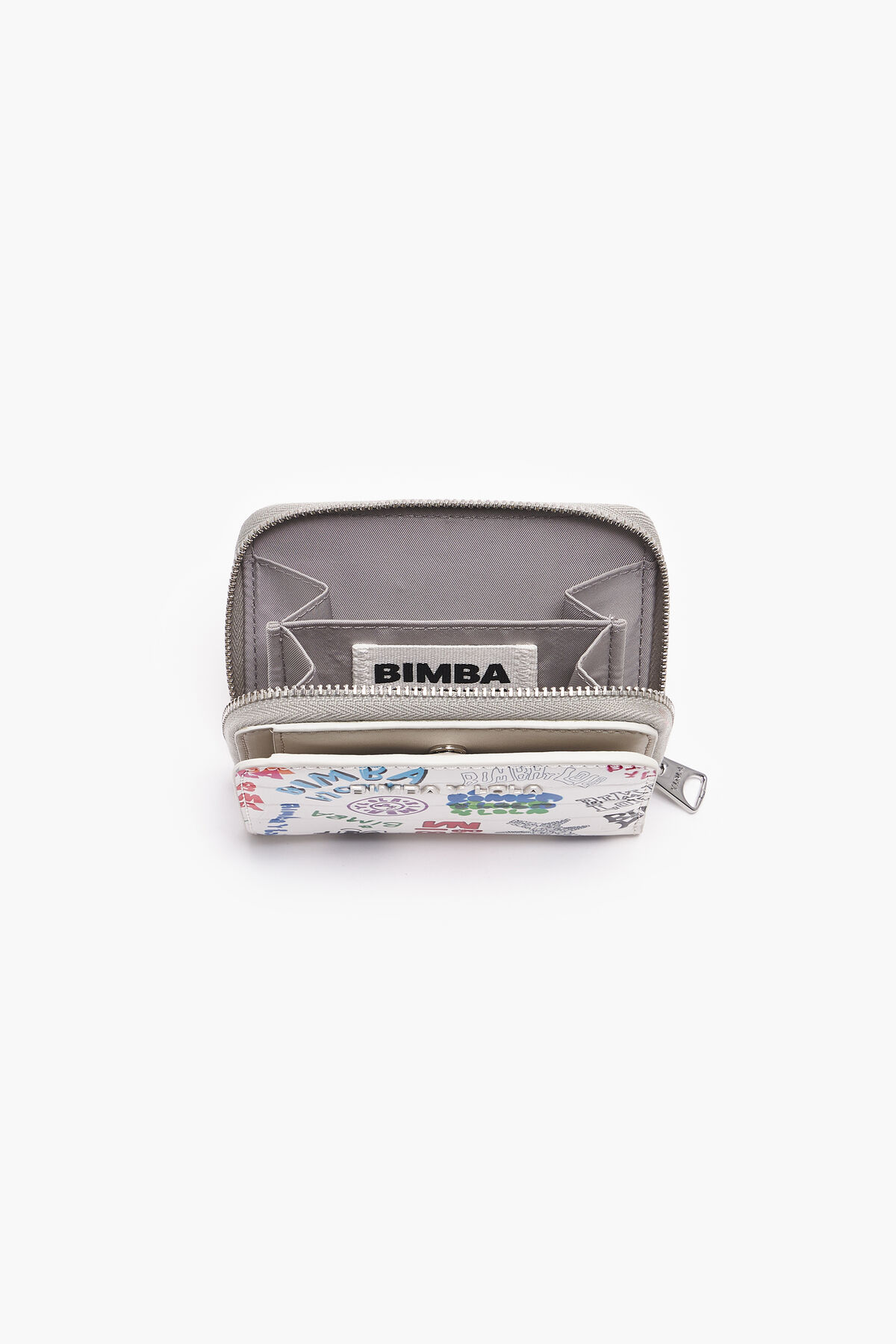 Cartera solapa cocodrilo print blanca