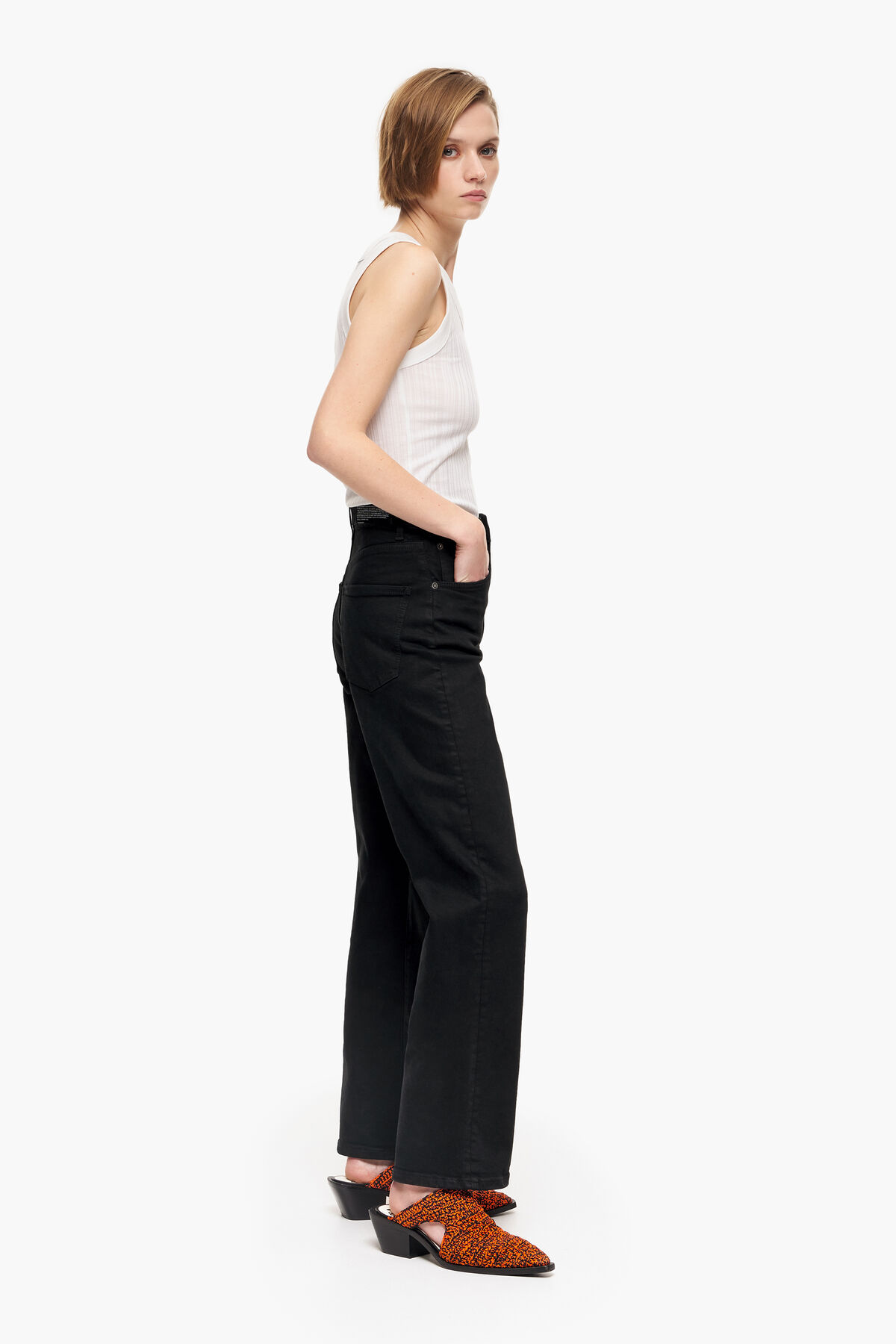 STRAIGHT CROPPED - Vaquero recto negro