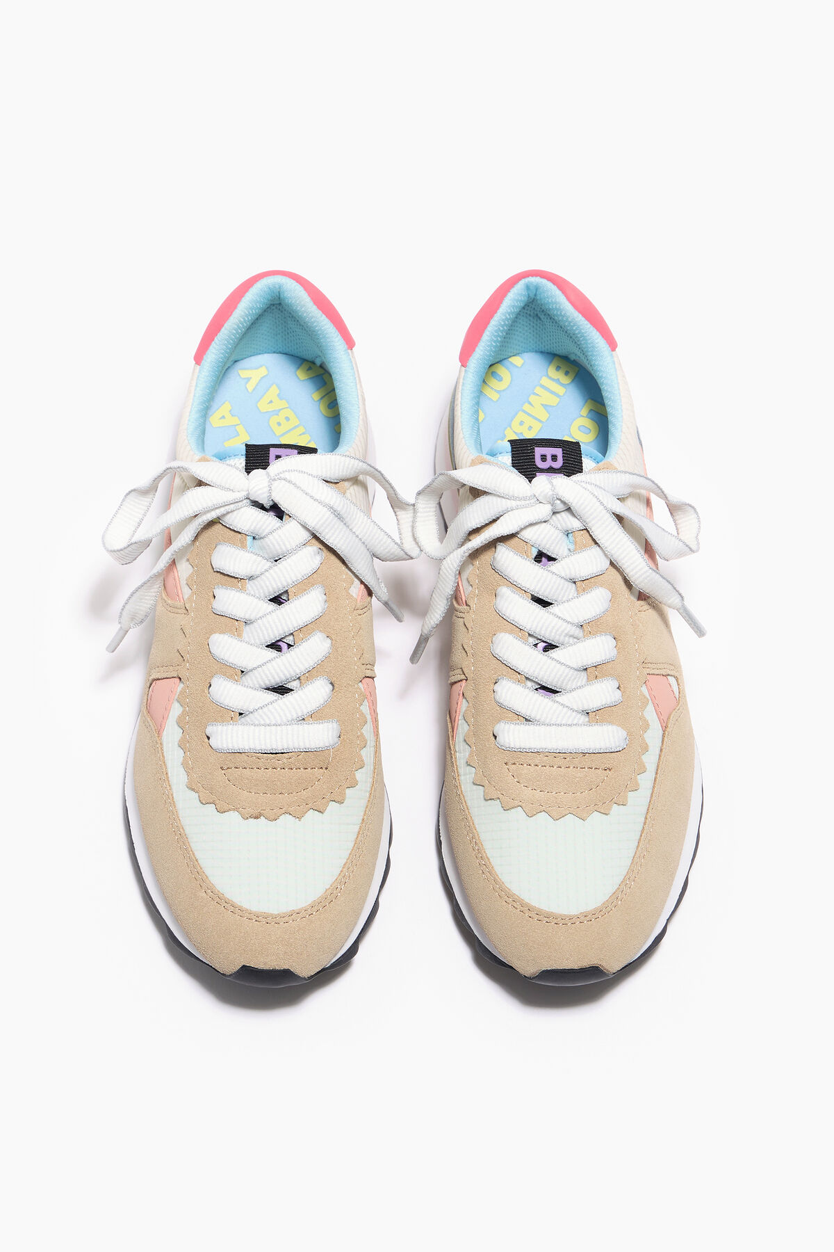 Deportiva técnica beige