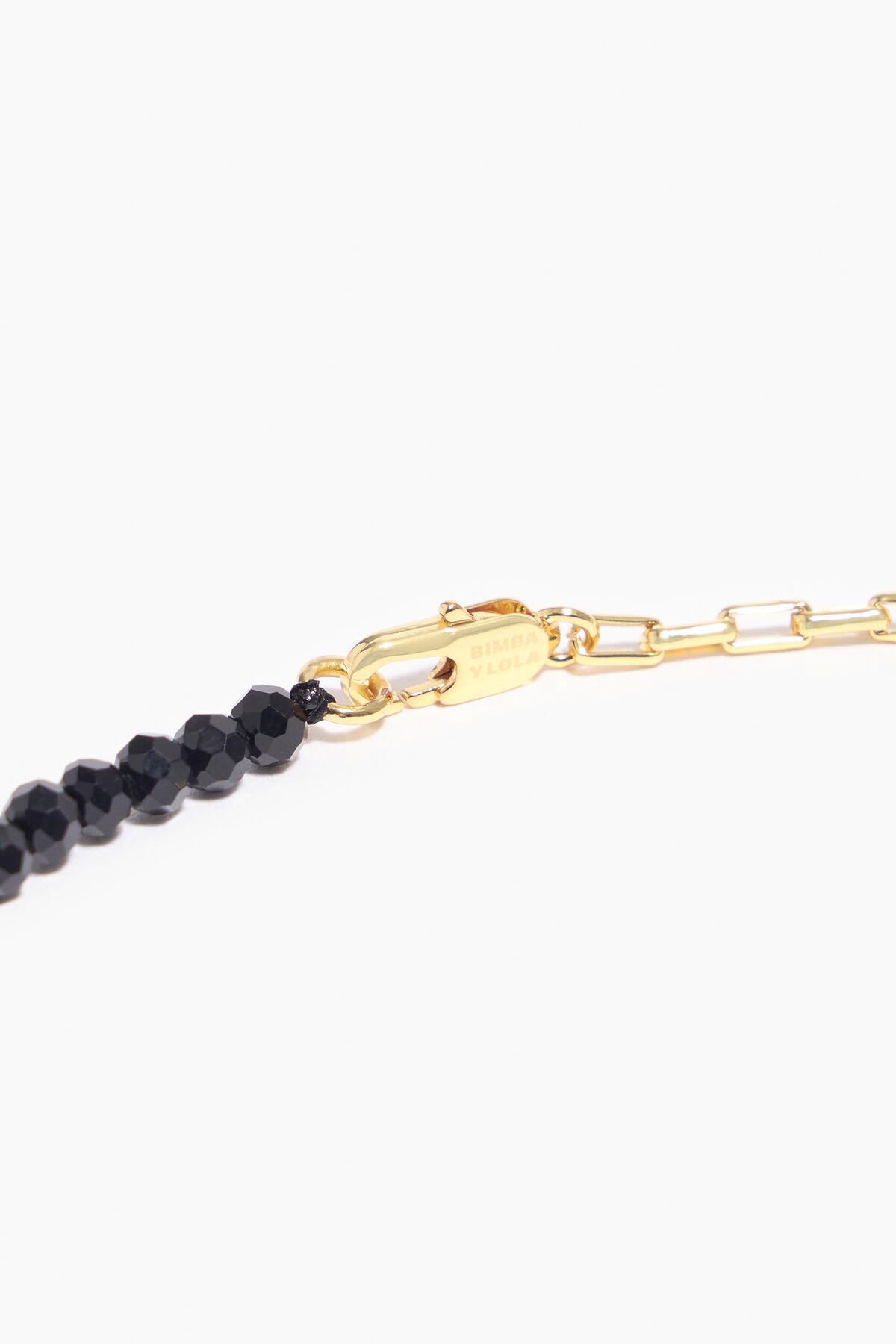 Collar cristales logo negro