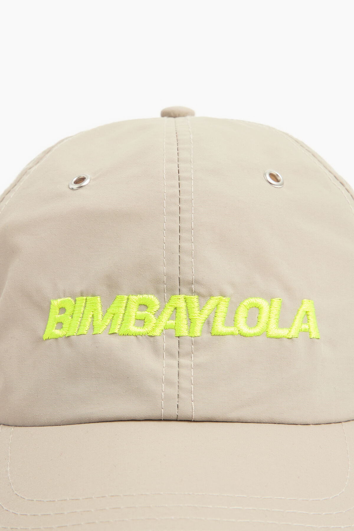 Gorra nylon beige