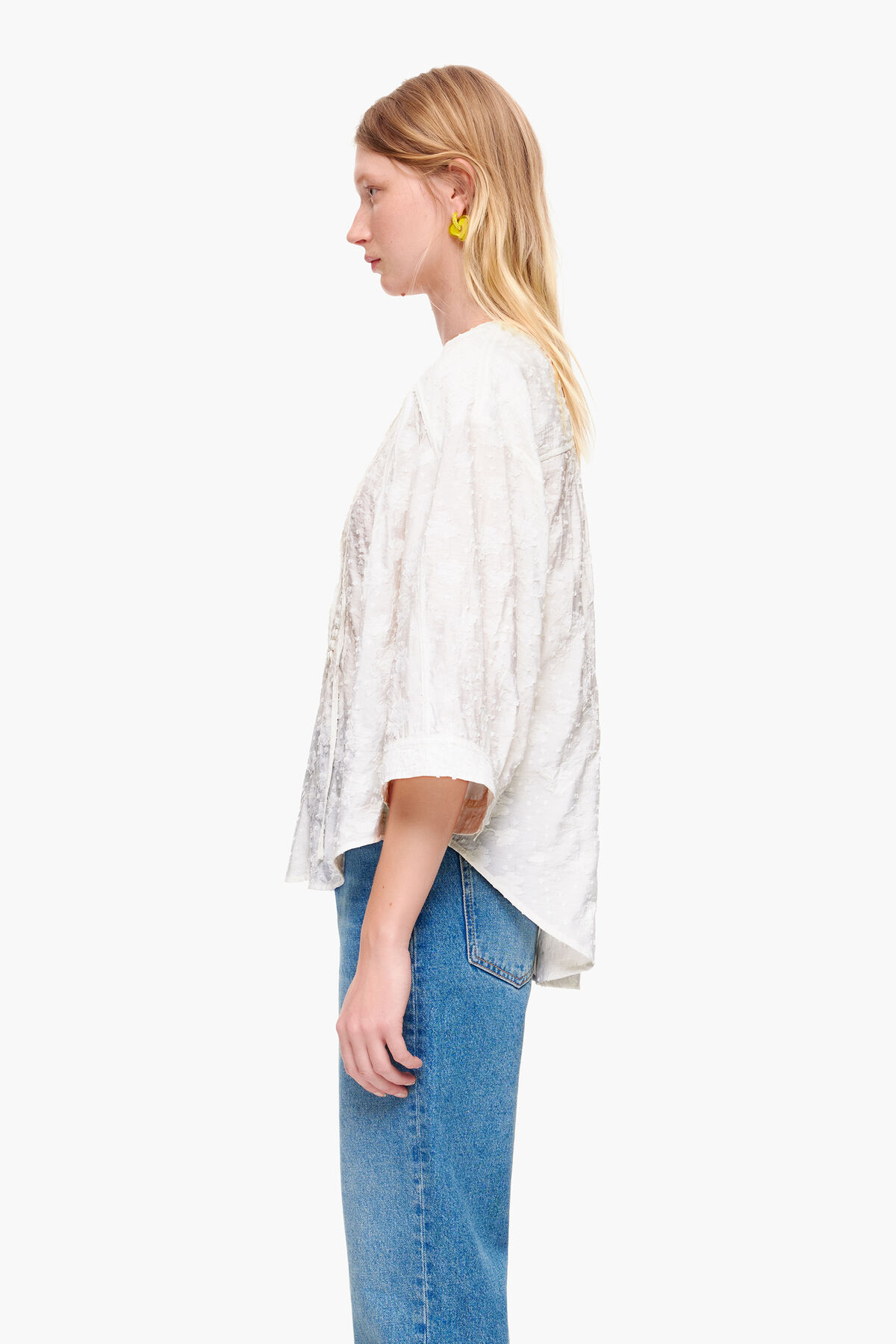 Blusa corta jacquard flores