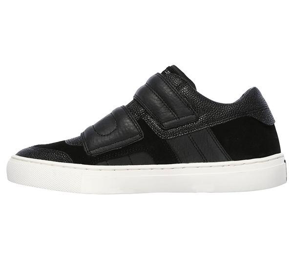 Skechers Women Side Street - Smooth Over Black