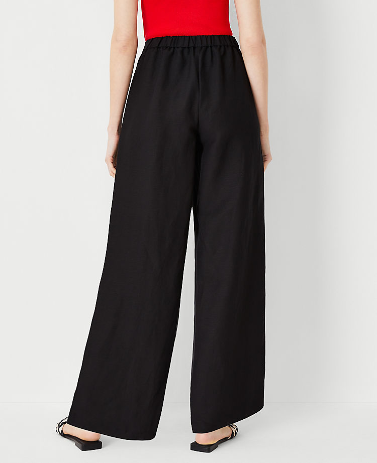 The Pull On Palazzo Pant in Linen Blend