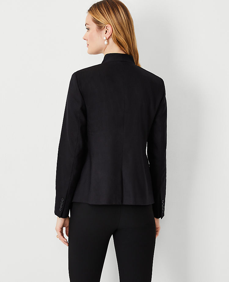 The Cutaway Blazer in Linen Blend