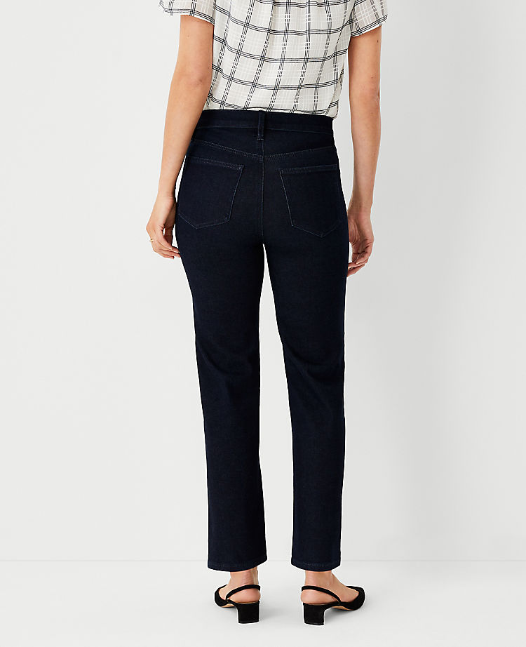 Sculpting Pocket High Rise Straight Jeans in Rinse Wash