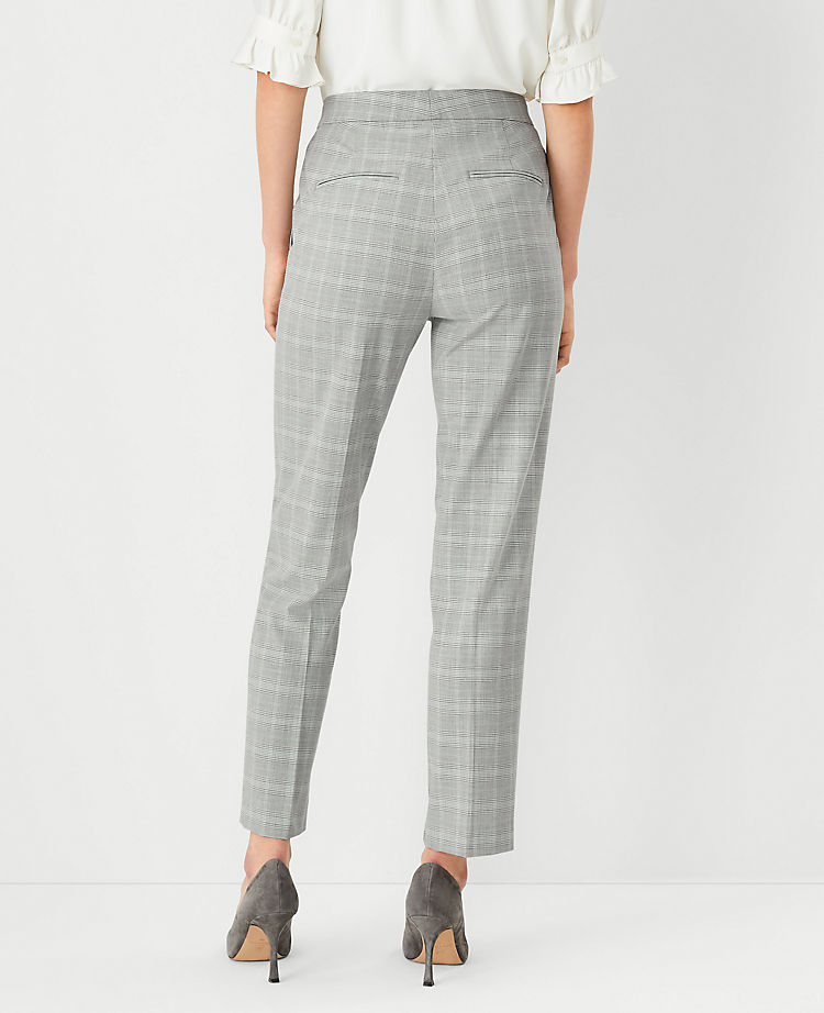 The Eva Ankle Pant in Plaid