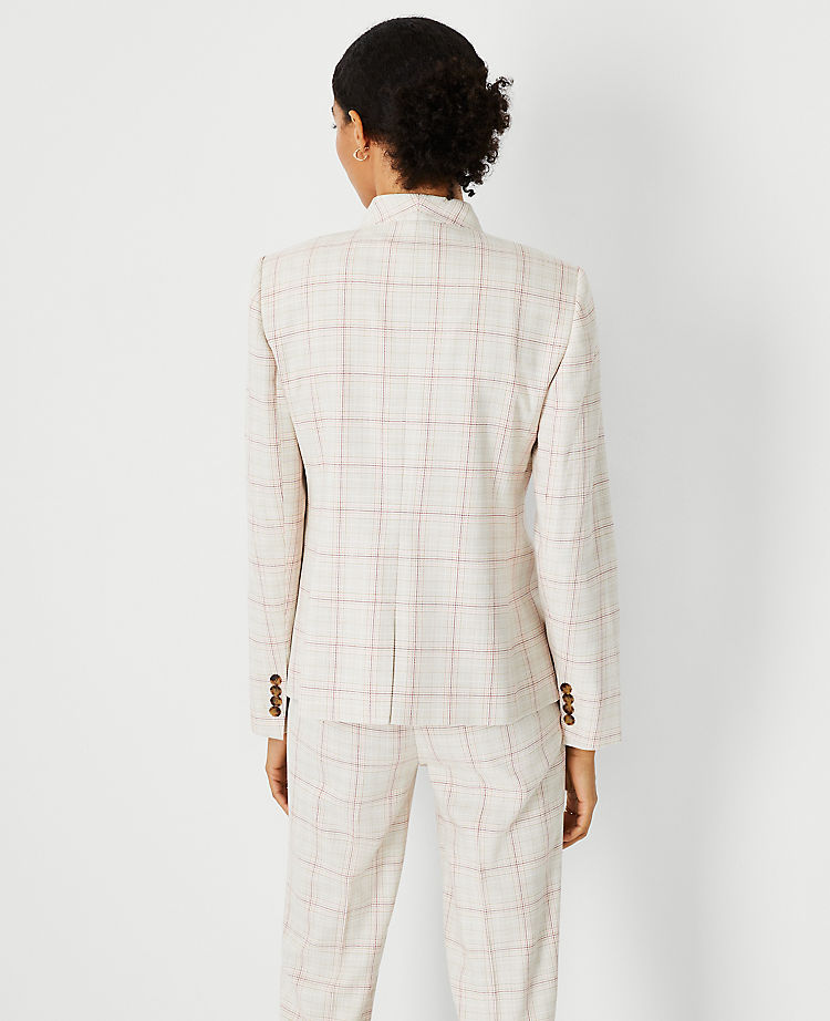 The Cutaway Blazer in Plaid