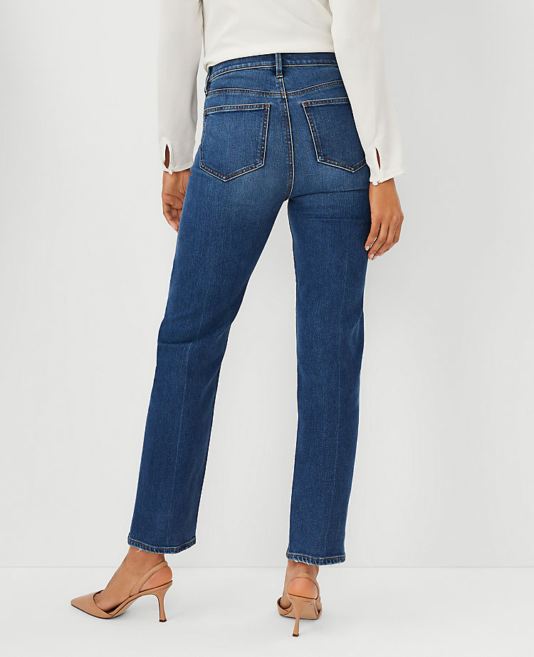 Sculpting Pocket High Rise Straight Jeans in Classic Mid Wash