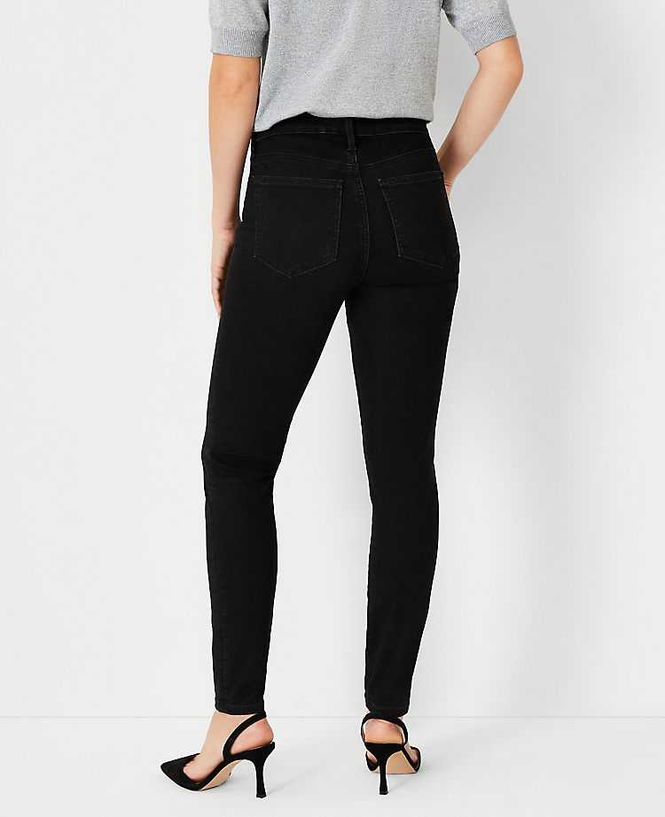 Curvy Sculpting Pocket Mid Rise Skinny Jeans in Jet Black Wash