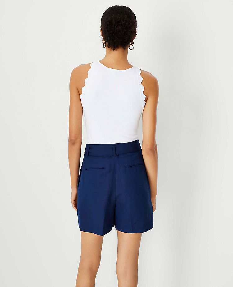 The Tie Waist Pleated Short in Linen Blend