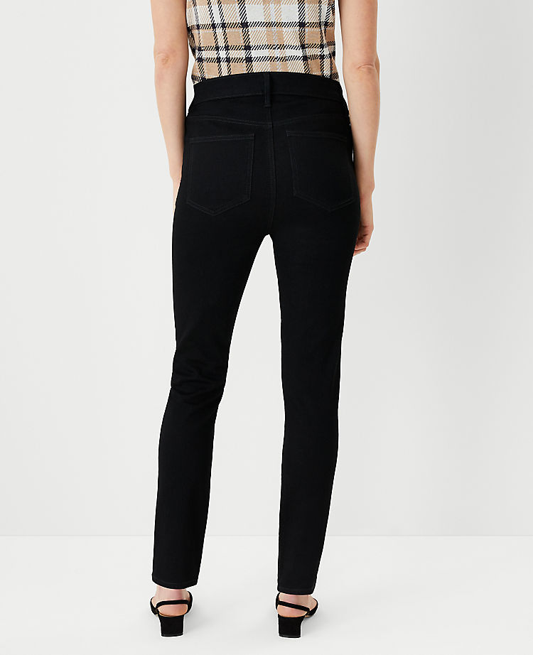 Curvy Sculpting Pocket High Rise Skinny Jeans in Jet Black Wash