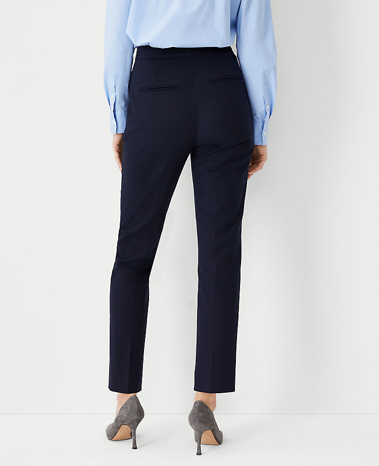 The Eva Ankle Pant in Stretch Cotton - Curvy Fit
