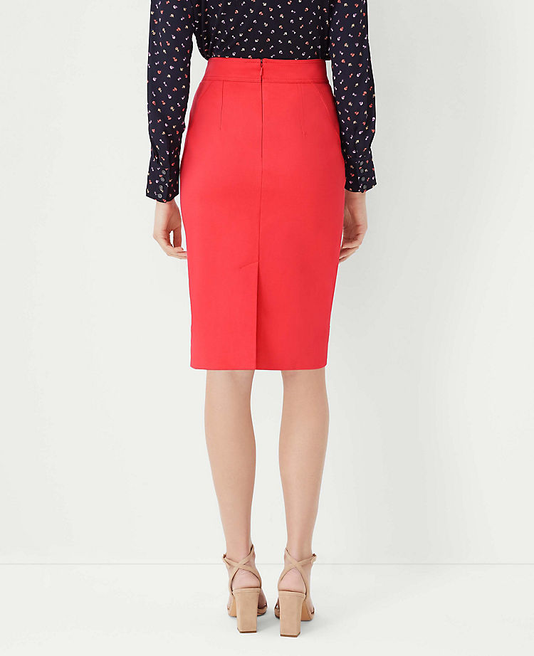 Twill Seamed Pencil Skirt
