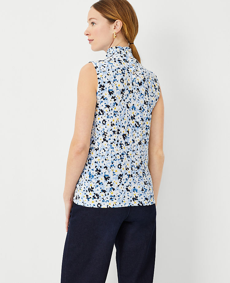 Floral Smocked Neck Shell