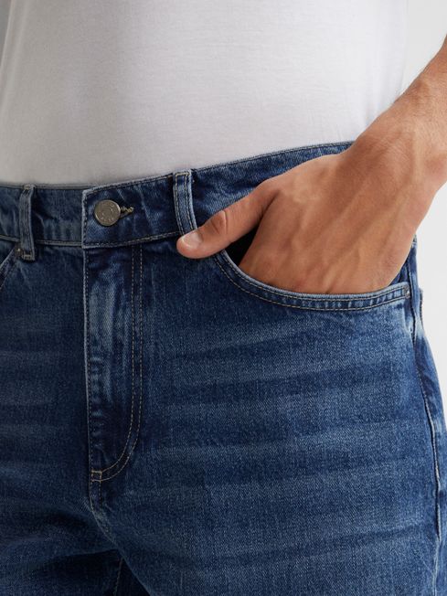 Moat Relaxed Fit Washed Cropped Jeans