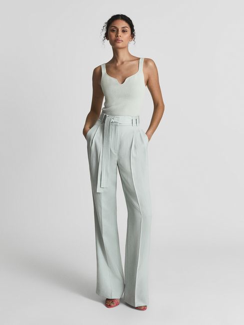 Daisy Sweetheart Neck Top