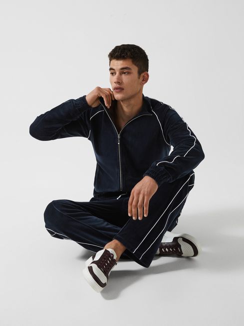 William - Che Velour Zip Through Jacket With Piping