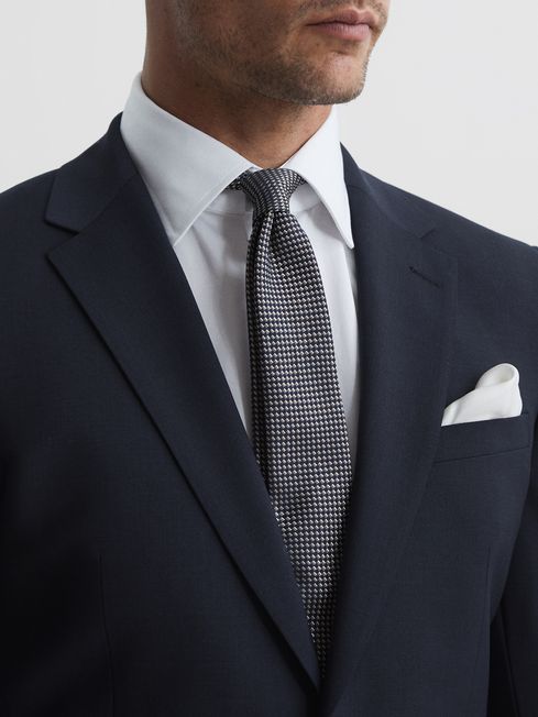 Hope Modern Fit Travel Blazer