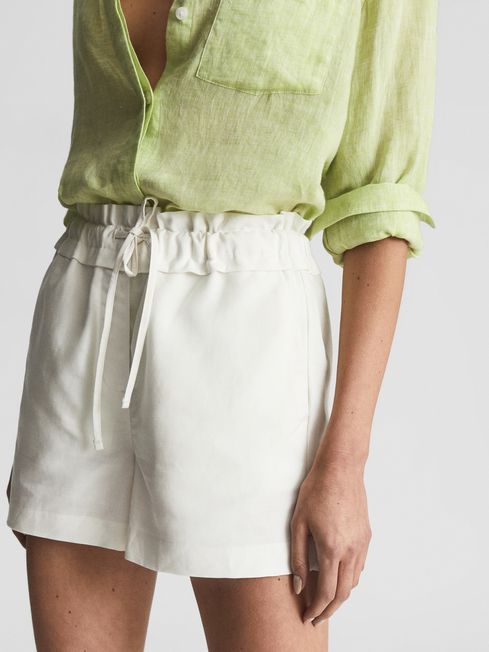 Macey Linen Pull On Shorts