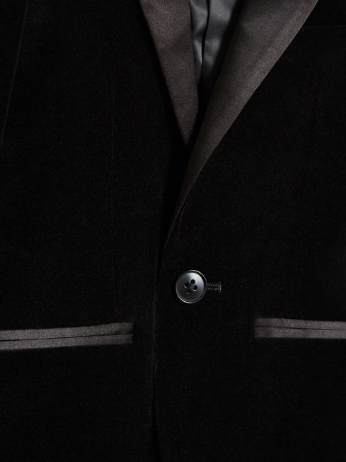 Ace Single Breasted Velvet Blazer