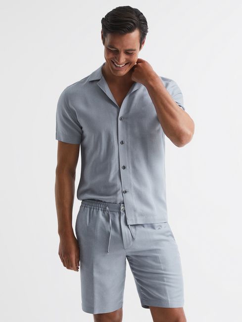 Payne Casual Linen Shorts