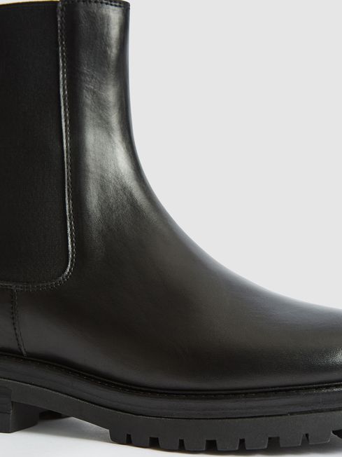Thea Boots Leather Chelsea Boots