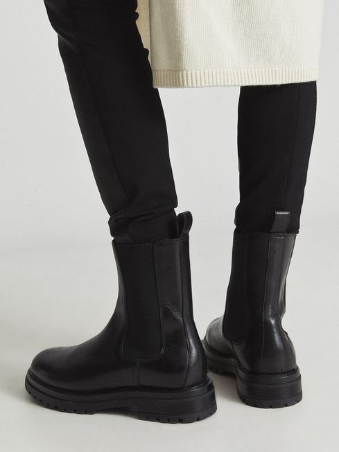 Thea Boots Leather Chelsea Boots