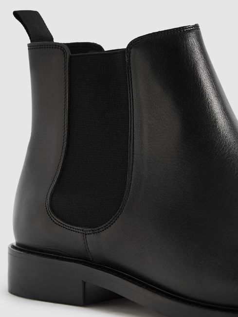 Tenor Chelsea Boots