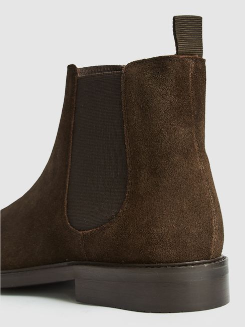 Tenor Suede Leather Chelsea Boots