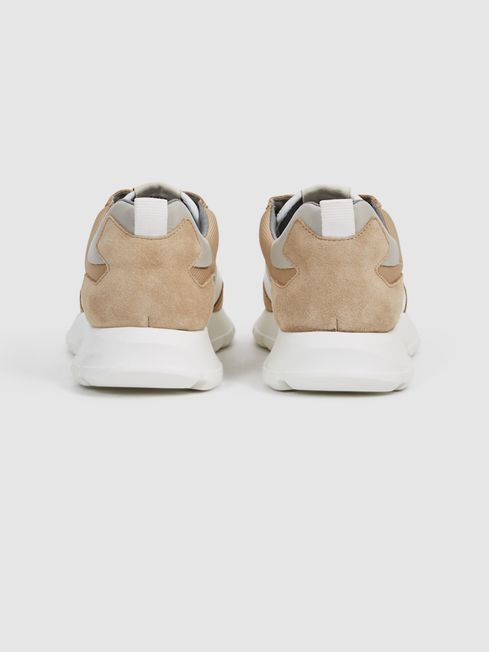 Evo Lite Running Trainers