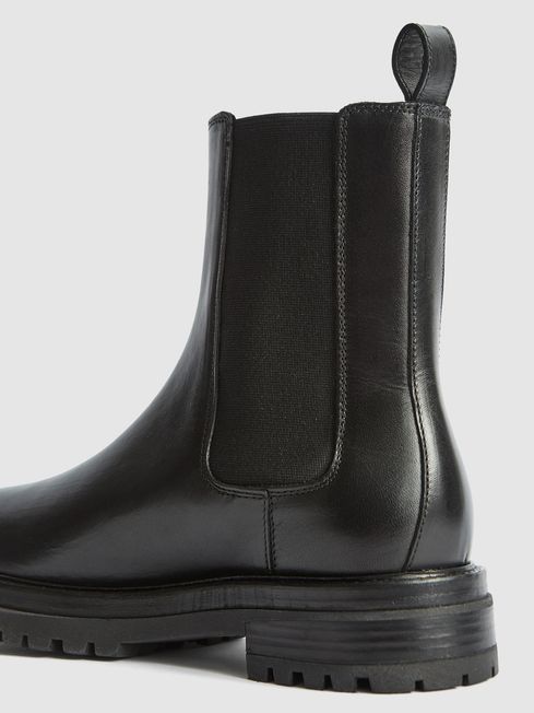 Thea Boots Leather Chelsea Boots