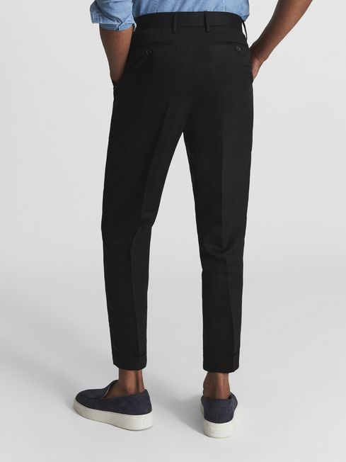 Crease Linen Belted Tapered Trousers