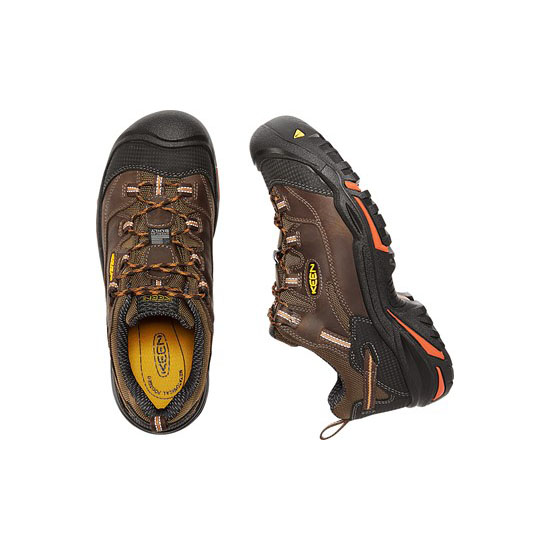 KEEN BRADDOCK LOW CASCADE BROWN