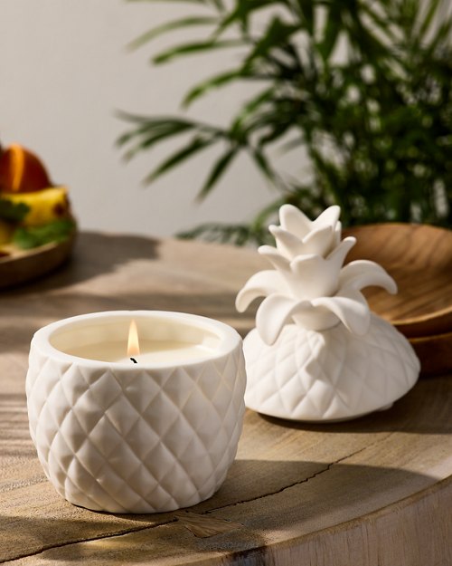 Island Blend Ceramic Pineapple 6-oz. Poured Candle