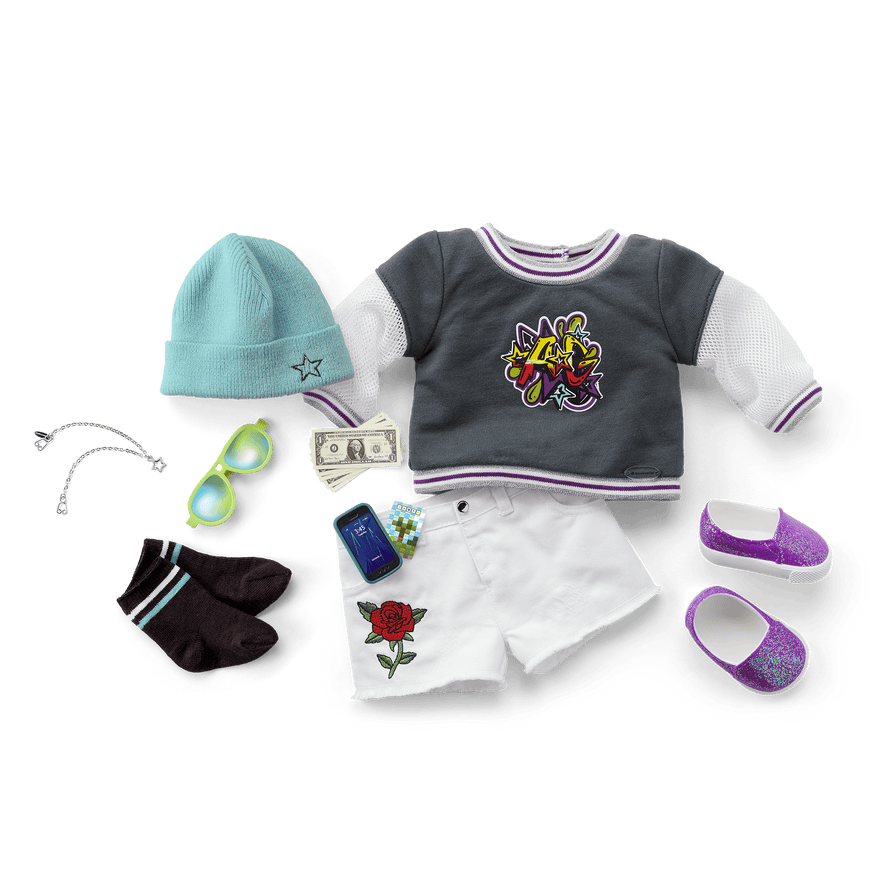 Truly Me&trade; Doll #91 in Girly Graffiti + Chic & Stylish Accessories