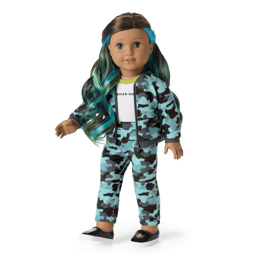 Truly Me&trade; Doll #89 in Cool Camo + Chic & Stylish Accessories
