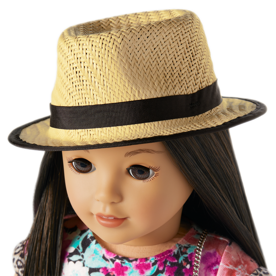 Truly Me&trade; 18-inch Doll #124 + Show Your Sweet Side Accessories