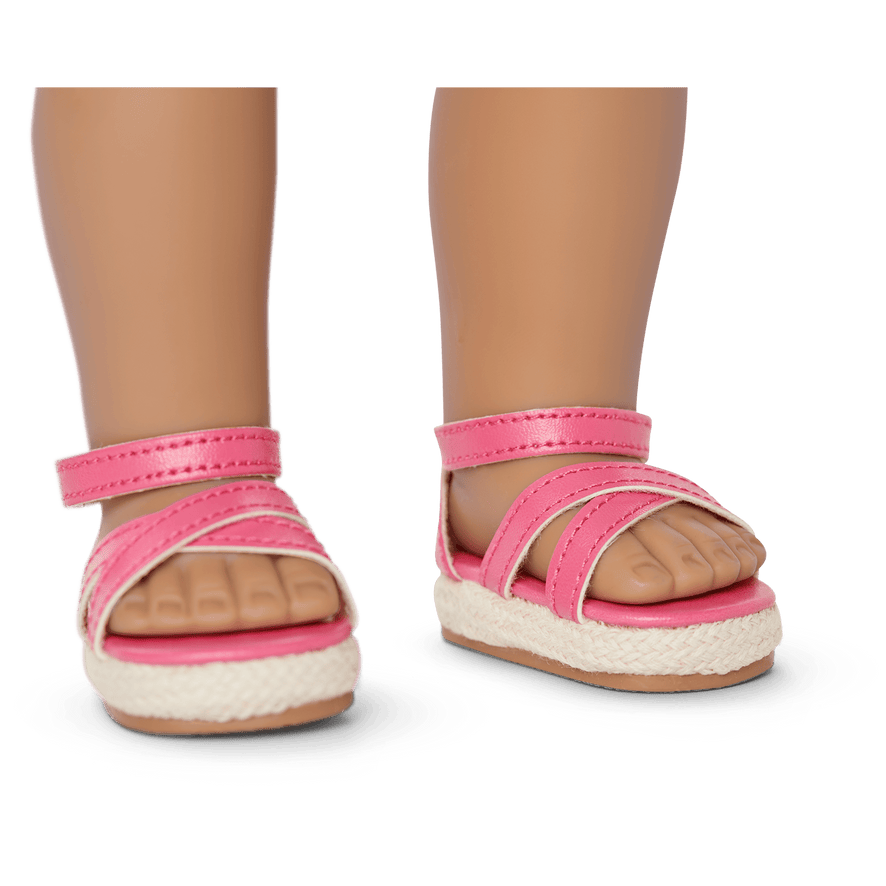 Truly Me&trade; 18-inch Doll #117 + Show Your Sweet Side Accessories