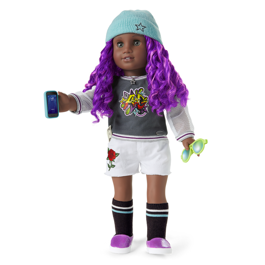 Truly Me&trade; Doll #91 in Girly Graffiti + Chic & Stylish Accessories
