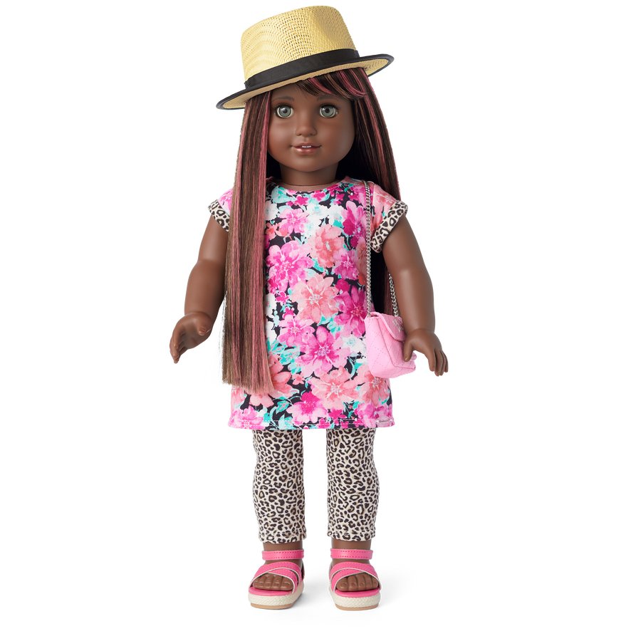 Show Your Style Outfit & Accessories Bundle