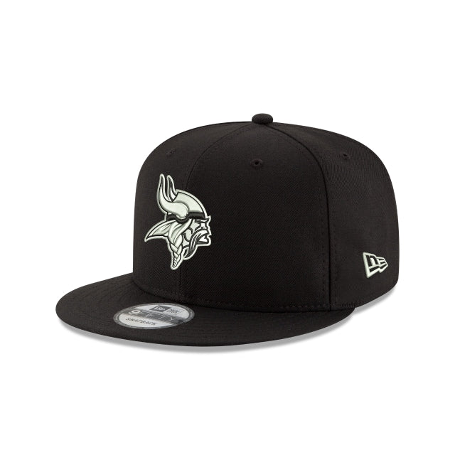 Minnesota Vikings Black and White 9FIFTY Snapback